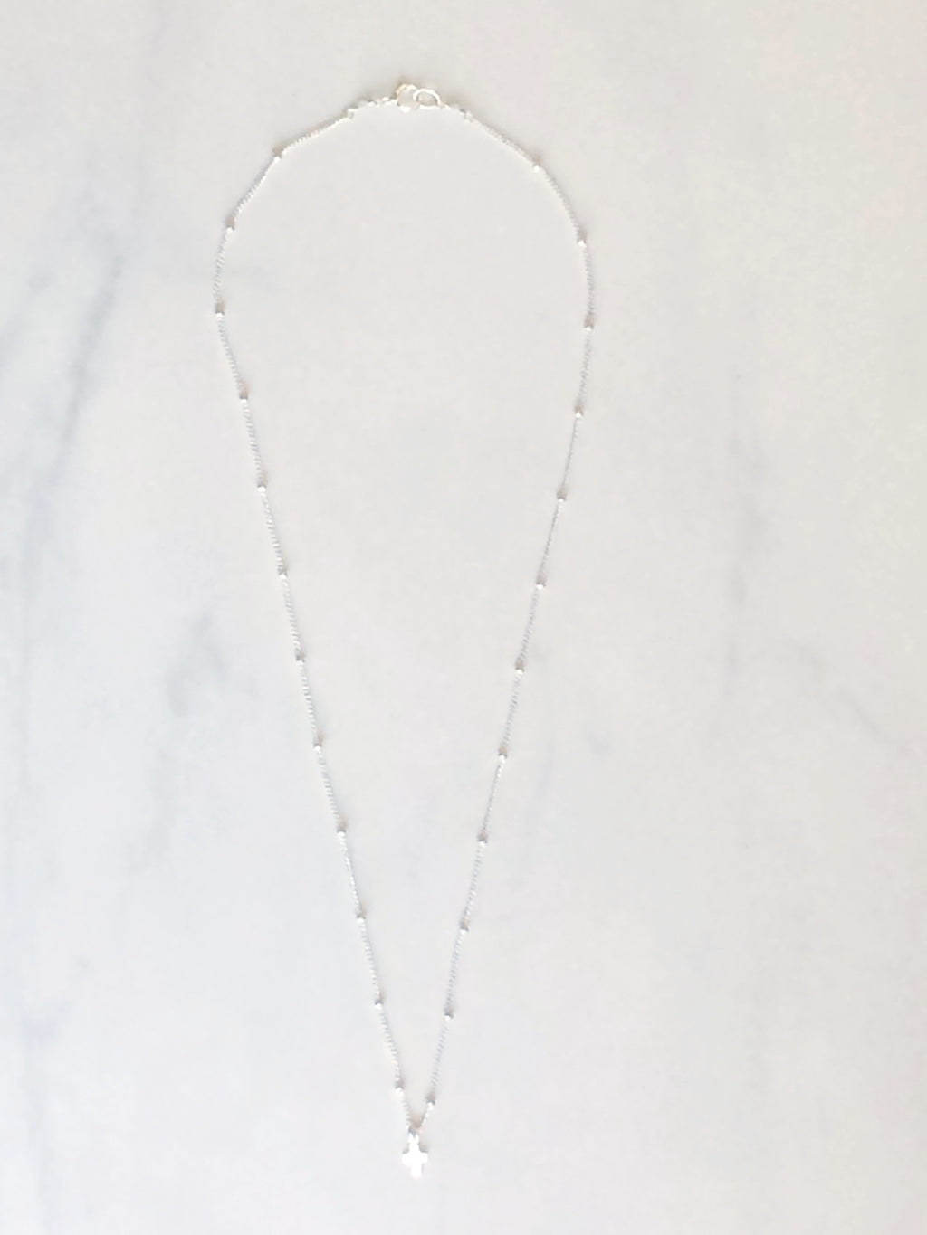 Tiny Cross Necklace silver