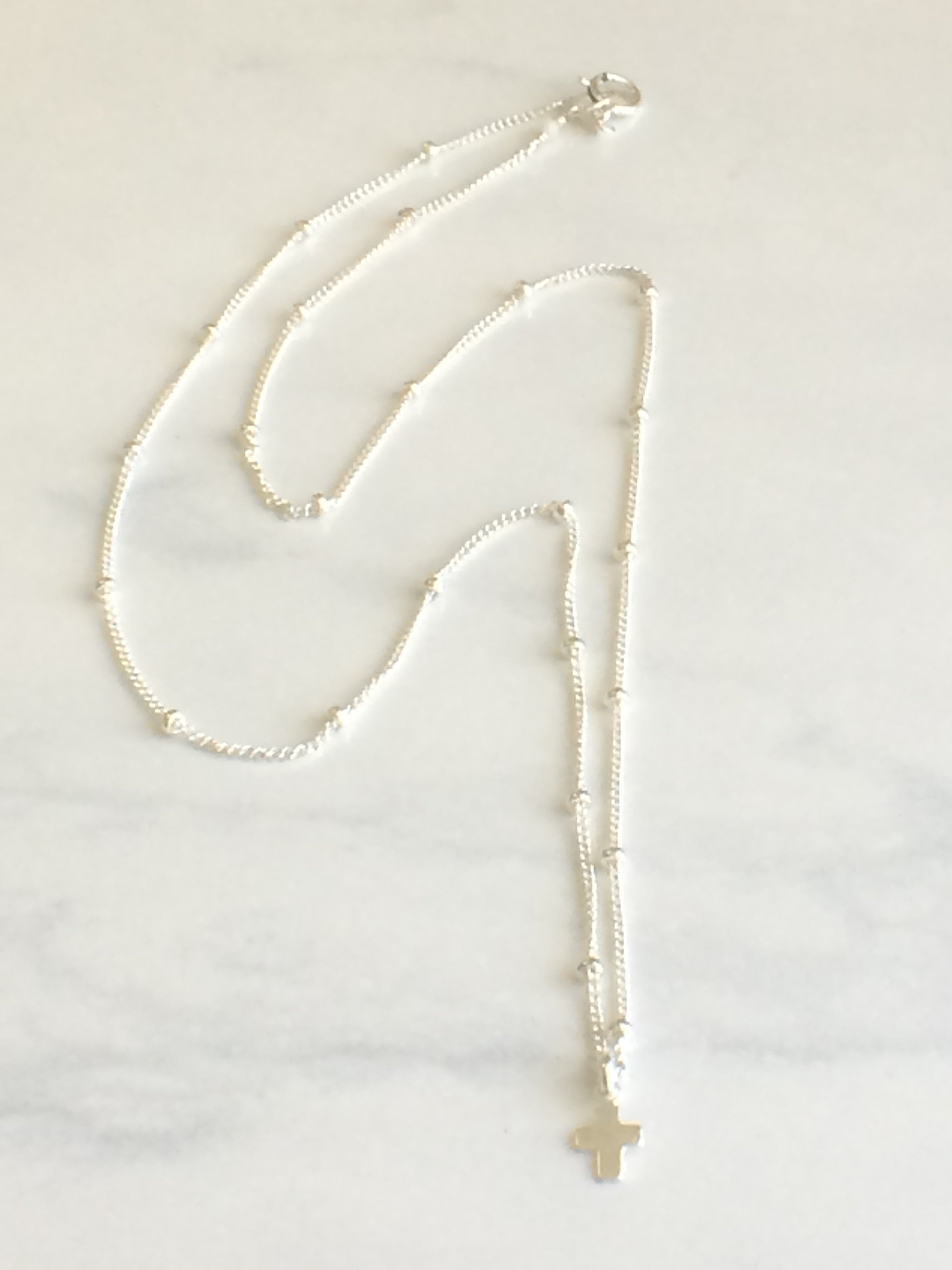 Tiny Cross Necklace silver